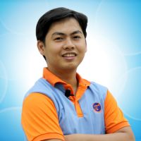 Thầy Võ Quốc Bá Cẩn